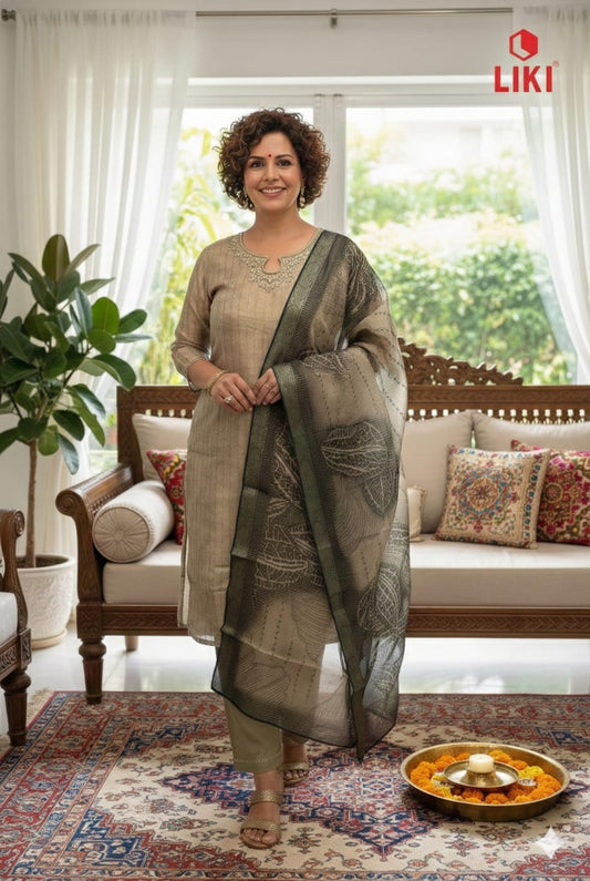 🌿 Classic Beige Embroidered Kurta Set  🌿